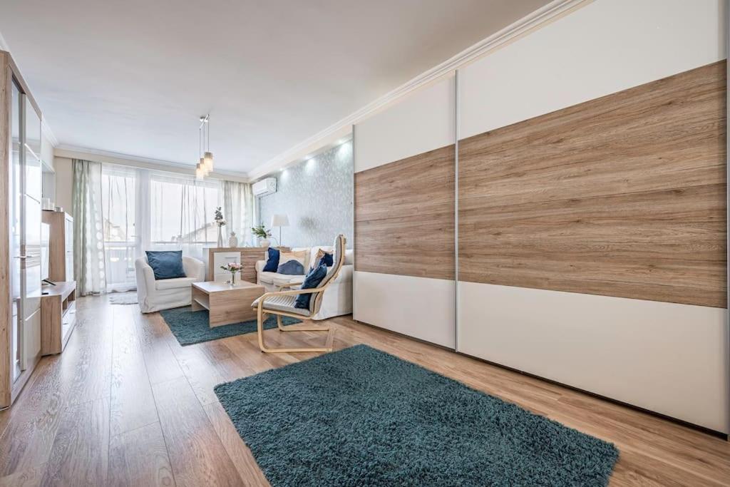 Liszt Ferenc Square Panorama Apartment