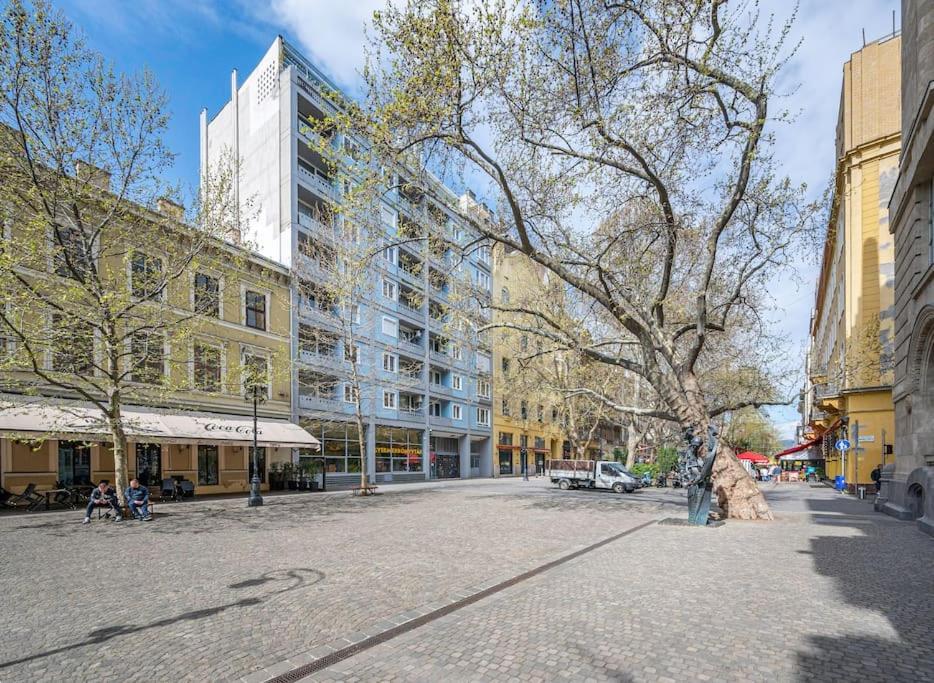 Liszt Ferenc Square Panorama Apartment *