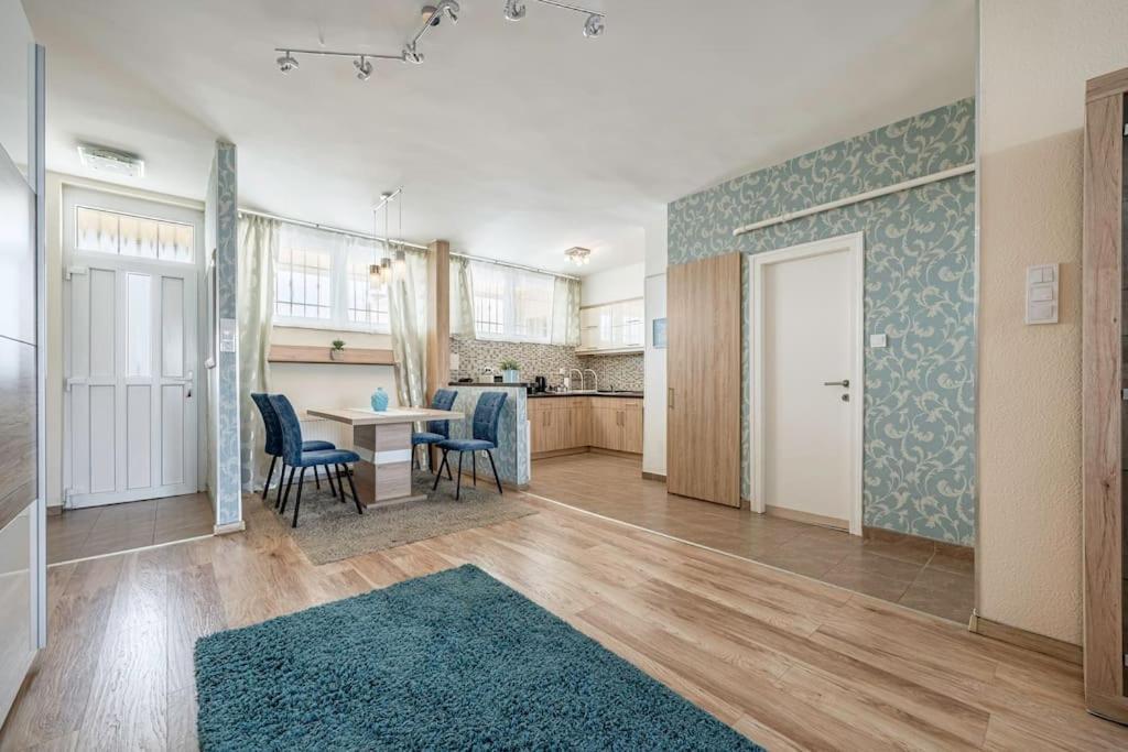 Apartment Liszt Ferenc Square Panorama *